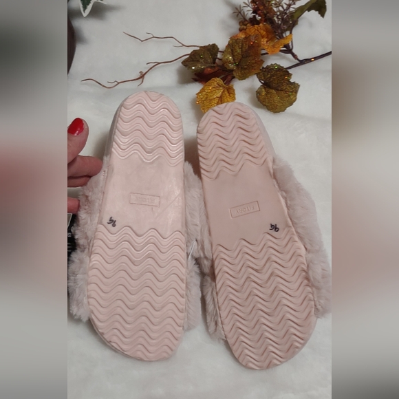 New condition sleeper shoes for women size 10 - Picture 5 of 6